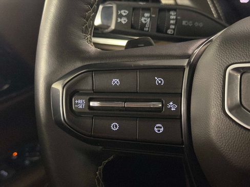 Used 2026 GMC Yukon Denali Ultimate AWD/4WD image 48