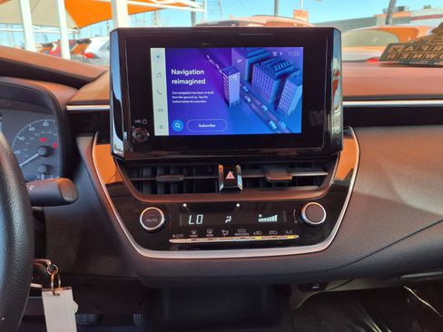 Used 2023 Toyota Corolla LE w/ Carpet Mat Package (TMS) FWD image 22