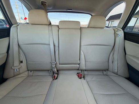 Used 2019 Subaru Outback 2.5i Limited image 40