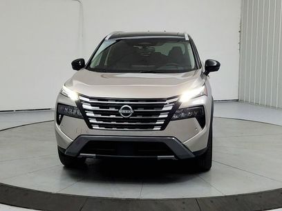 Used 2025 Nissan Rogue SL w/ Tech Package