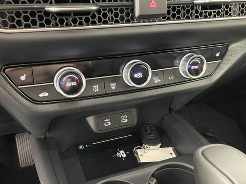 New 2026 Honda HR-V EX-L image 7