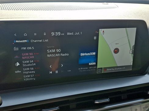 Used 2025 Kia Telluride S AWD/4WD image 19