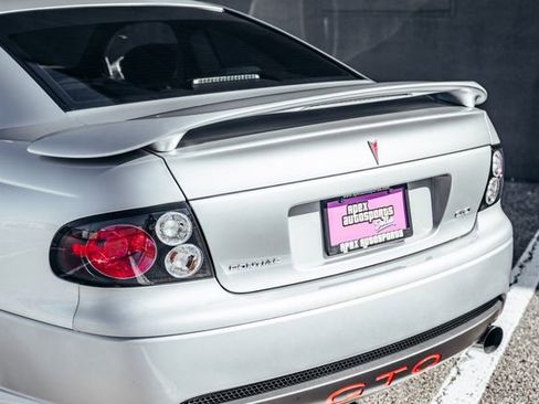 Used 2006 Pontiac GTO image 27