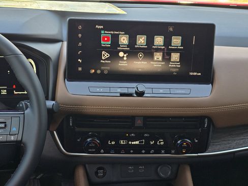 New 2026 Nissan Rogue Platinum AWD/4WD image 15