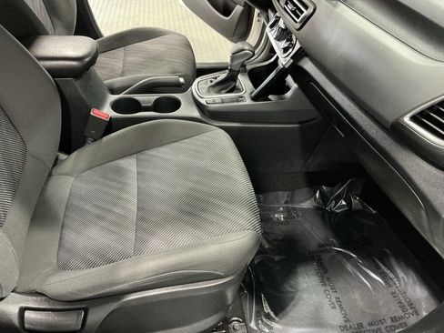 Used 2023 Kia Seltos LX image 20