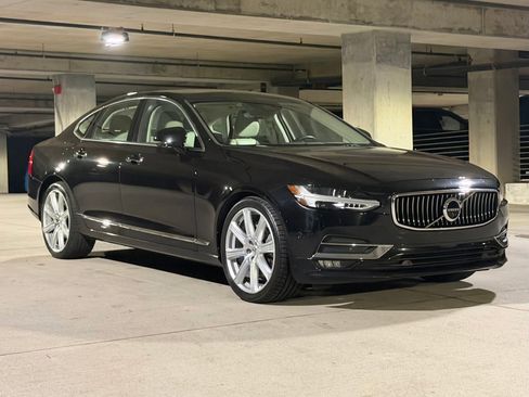 Used 2017 Volvo S90 T6 Inscription w/ Vision Package image 7
