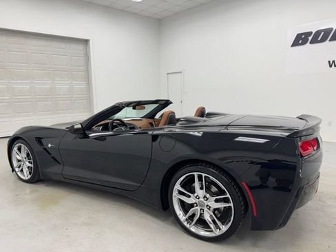 Used 2015 Chevrolet Corvette Stingray Convertible w/ 3LT Preferred Equipment Group RWD image 15