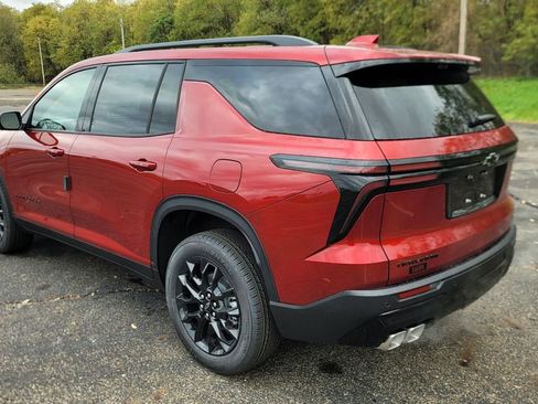 New 2026 Chevrolet Traverse LT w/ Midnight/Sport Edition image 8