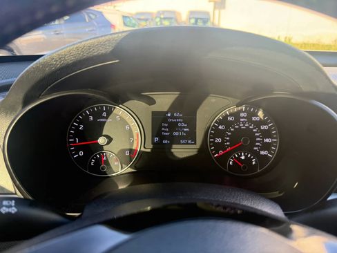 Used 2020 Kia Optima S FWD image 8