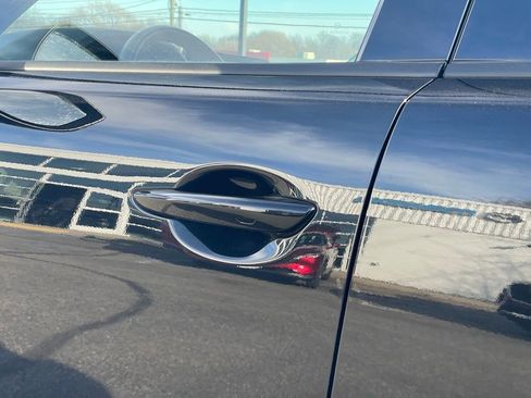 Certified 2024 MAZDA CX-90 Plug-In Hybrid w/ Premium Pkg image 38