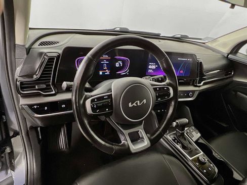 Used 2023 Kia Sportage EX image 11