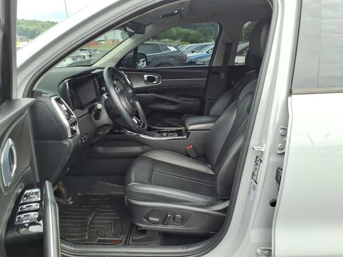 Certified 2023 Kia Sorento SX AWD/4WD image 11