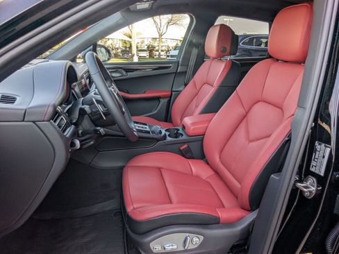 New 2026 Porsche Macan S image 5