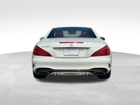 Used 2017 Mercedes-Benz SL 550 image 4