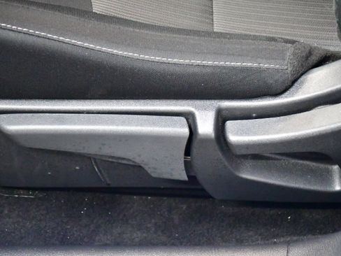 Used 2025 Nissan Sentra SV FWD image 12