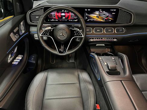 Certified 2026 Mercedes-Benz GLE 450 4MATIC image 47