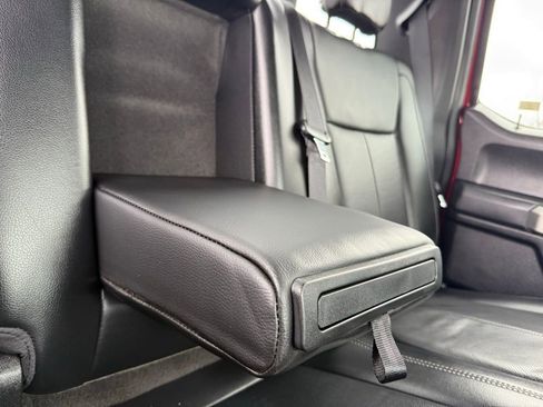 Used 2018 Ford F150 Lariat w/ Equipment Group 502A Luxury image 29