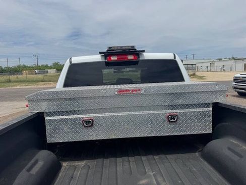 Used 2023 RAM 2500 Tradesman w/ Chrome Appearance Group AWD/4WD image 50