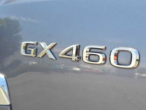 Used 2022 Lexus GX 460 Premium w/ Premium Package AWD/4WD image 13