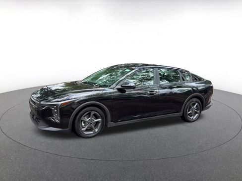 Used 2025 Kia K4 FWD image 8
