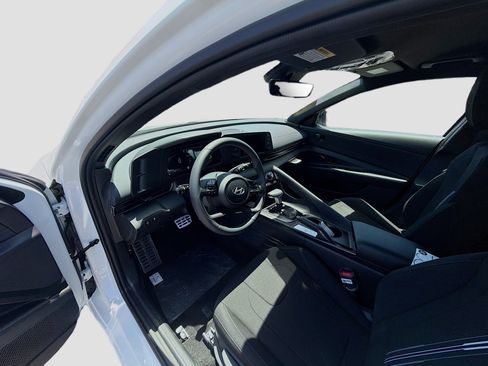 New 2026 Hyundai Elantra Sport FWD image 7