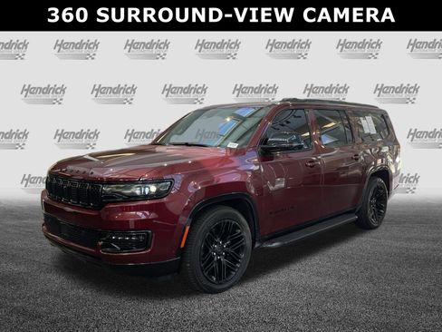 Used 2025 Jeep Wagoneer L Series II w/ Convenience Group I AWD/4WD image 6
