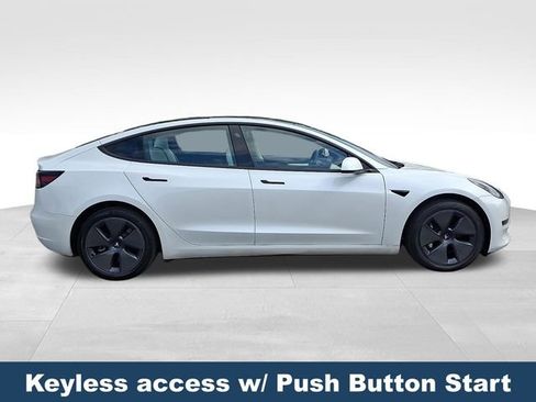 Used 2023 Tesla Model 3 Standard Range RWD image 9