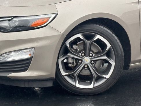 Certified 2023 Chevrolet Malibu LT image 3