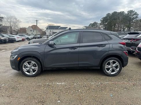 Used 2023 Hyundai Kona SEL image 7