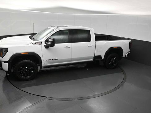 New 2026 GMC Sierra 3500 AT4 image 13