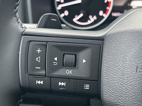 Used 2026 Nissan Rogue Dark Armor FWD image 18