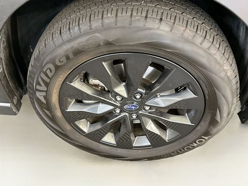 Used 2024 Subaru Outback Onyx Edition image 11