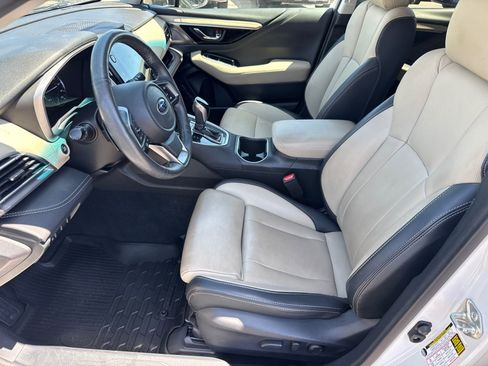 Used 2020 Subaru Outback Limited w/ Popular Package #2 AWD/4WD image 15