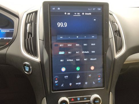 Used 2023 Ford Edge SEL image 25