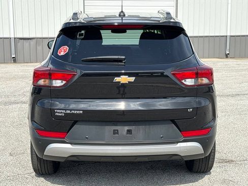 Used 2024 Chevrolet TrailBlazer LT w/ LT Cold Weather Package AWD/4WD image 7