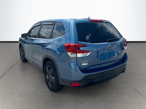 Used 2021 Subaru Forester AWD/4WD image 5