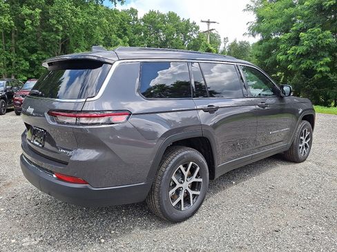 New 2025 Jeep Grand Cherokee L Limited image 4