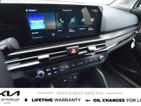 New 2026 Kia Sportage EX image 22