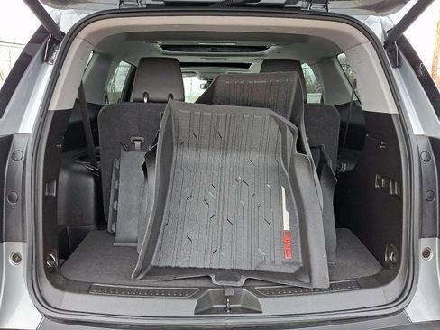 Used 2023 GMC Acadia AT4 w/ Technology Package image 34