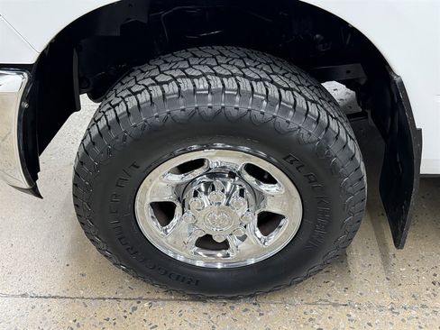 Used 2012 RAM 3500 ST w/ Chrome Appearance Group AWD/4WD image 7
