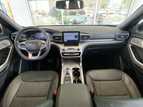 Used 2023 Ford Explorer Timberline w/ Timberline Technology Package AWD/4WD image 23