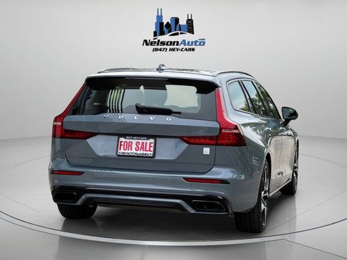 Used 2022 Volvo V60 T8 Polestar AWD/4WD image 5