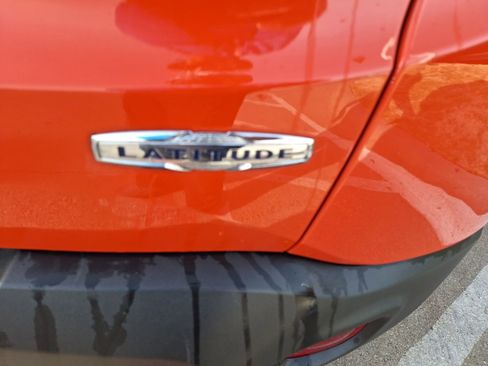 Used 2020 Jeep Renegade Latitude image 12