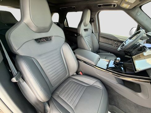 New 2026 Land Rover Range Rover Sport image 15