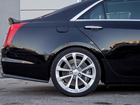 Used 2016 Cadillac CTS V image 6