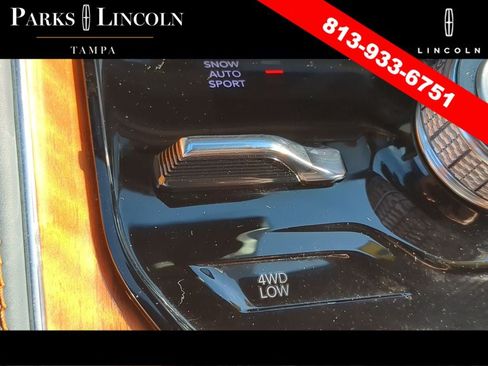 Used 2023 Jeep Grand Wagoneer L Series III AWD/4WD image 29