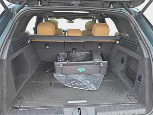 New 2026 Land Rover Range Rover Sport SE AWD/4WD image 10