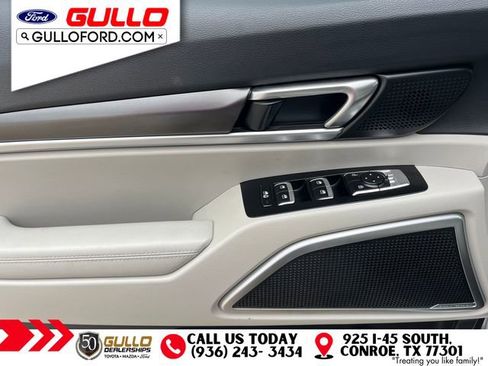 Used 2023 Kia Telluride S AWD/4WD image 19