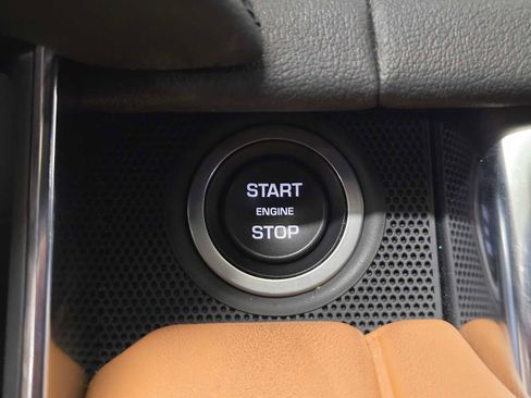 Used 2020 Land Rover Range Rover Sport HSE Dynamic image 36
