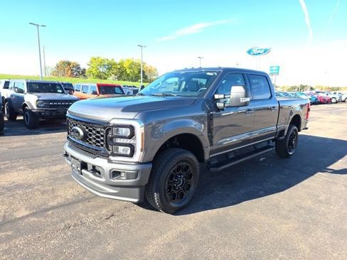 New 2026 Ford F350 XLT w/ XLT Premium Package AWD/4WD image 3